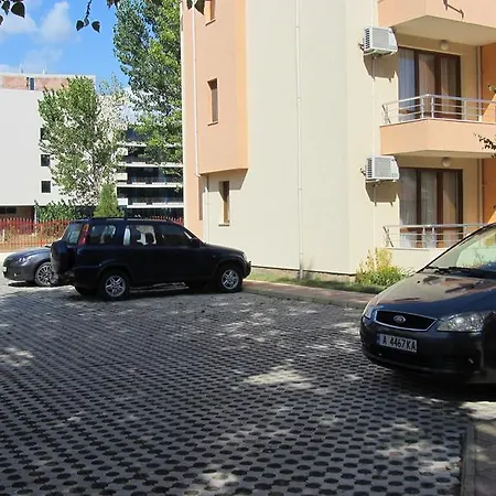 Sundance Village аpartments * Sunny Beach